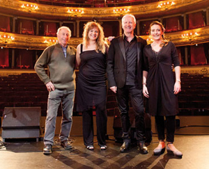 Iparralde y Hegoalde en concierto en el Teatro Arriaga, Bilbao