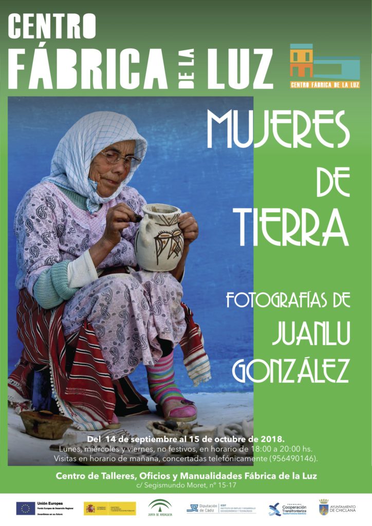 Mujeres de Tierra. Fotografías de Juan Luis González Pérez