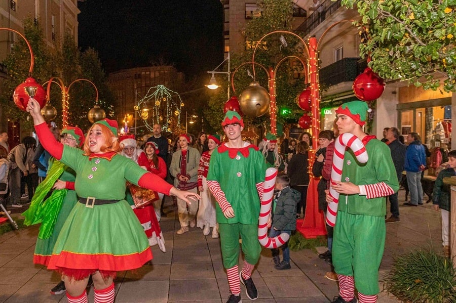 LOS AGENTESDE LA NAVIDAD