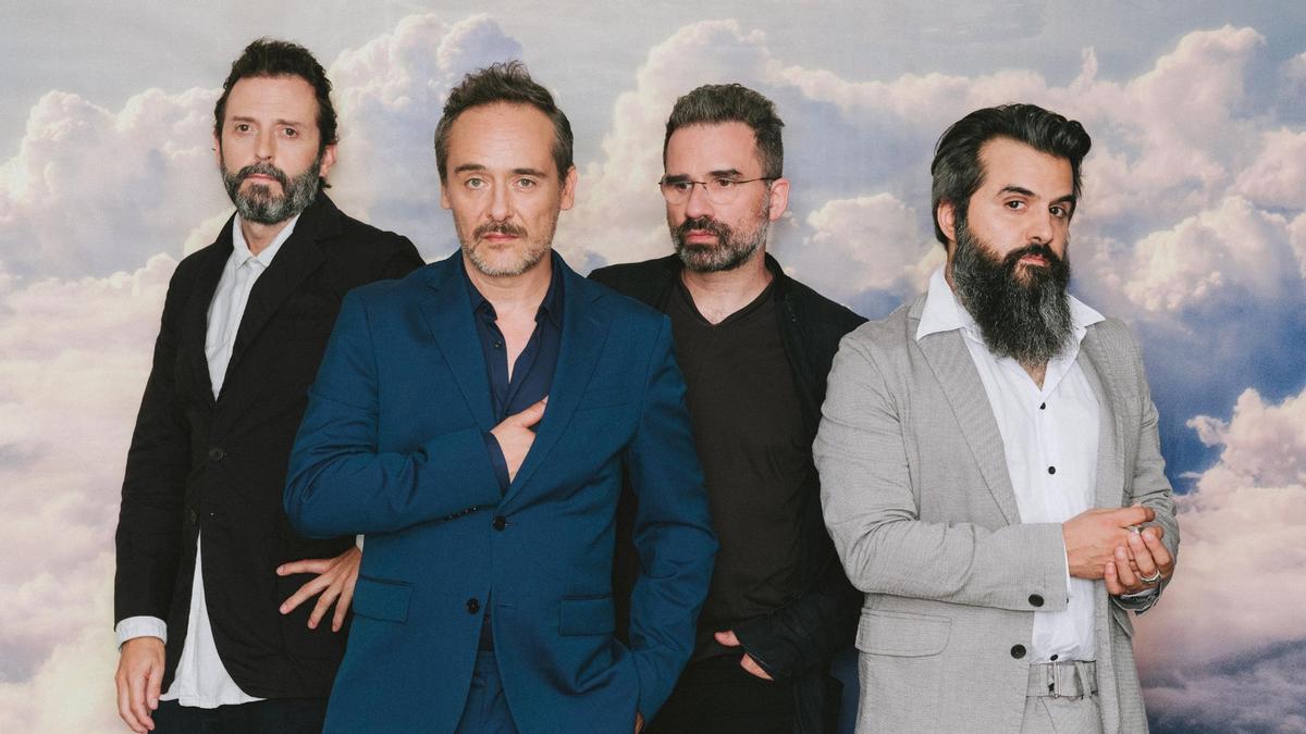 'La Hermandad Tour', la gira por salas de Love Of Lesbian en 2025