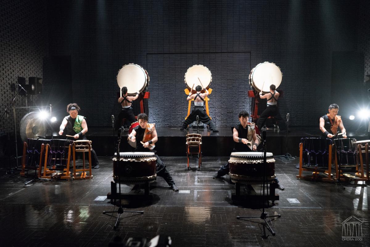 HA·YA·TO en el Teatro Bretón: Una Experiencia de Tambores Japoneses Inolvidable