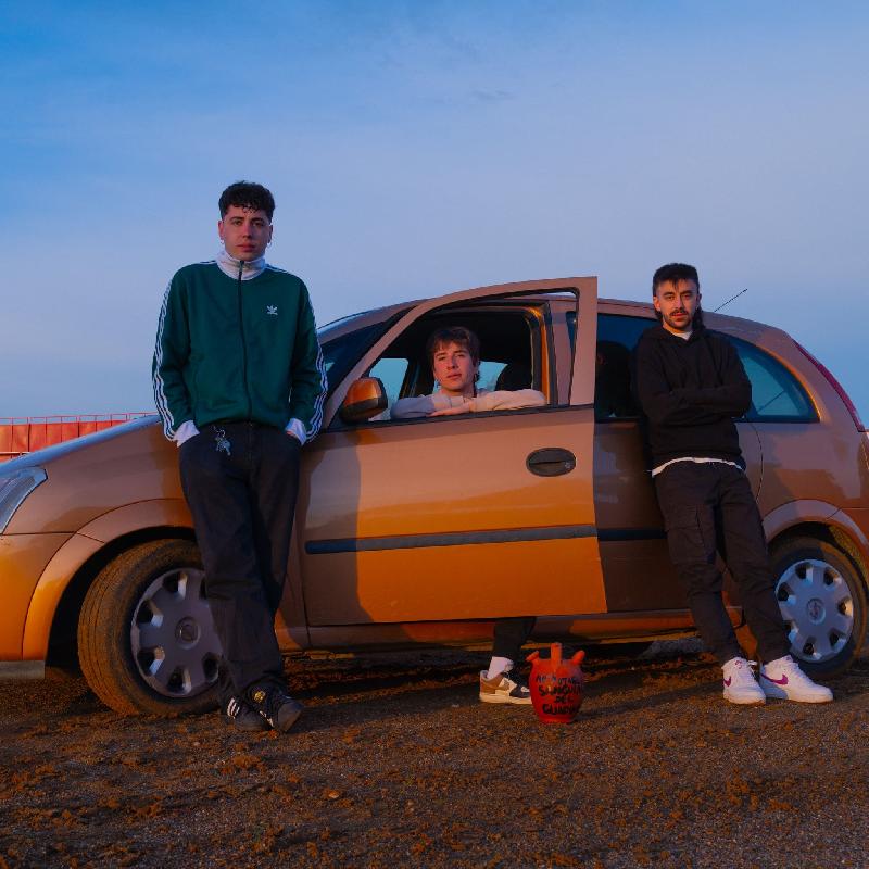 girando por salas pampolna sanguijuelas del guadiana